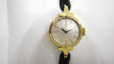 Omega Barrel shaped 18k solid gold case, vintage year 1958