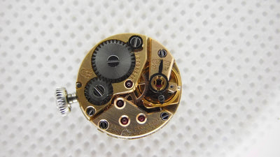 Omega Sapphette 18 k solid white gold 4 diamonds vintage year 1960