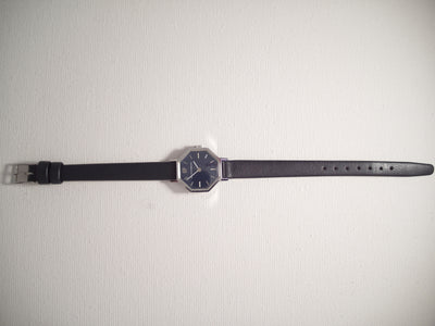 Girard Perregaux lovely vintage ladies watch, 18k white gold plated, blue dial