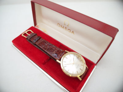 Omega 18k solid gold Seamaster DeVille Automatic with box 165.020 165020 SC 62 18 k De Ville 1962