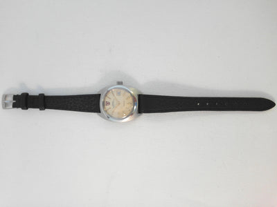 Omega NOS Megaquartz 32 KHz Genève ladies' vintage watch