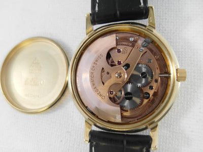 Omega Constellation Automatic Chronometer Officially Certified 18 k solid gold reference 168.004 cal 561 with date