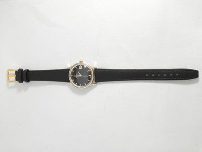 Omega Constellation Pie Pan Black Dial automatic cal 564 Calendar date 1966 reference 168.005
