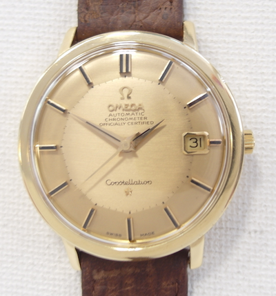 Omega Constellation Pie Pan 18 k case De Luxe 24 k dial year 1962 caliber 561 Chronometer Certified