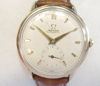 Omega Bumper Automatic 342 vintage watch 1950 US ref 6212 signed